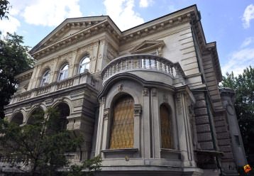 A műemléki védelem alá került budapesti Andrássy út 118. számú ház homlokzata 
