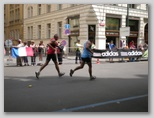 Prága Maraton futás Marathon runners in Prague