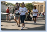 Spar Budapest Maraton futás Hősök tere Országgyűlés Hivatala: a Lányok