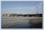 Duna áradása Budapesten Duna a rakparti lejárón
