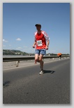 K&H Olimpiai Maraton és félmaraton váltó futás Budapest képek 4. fotók 2009 Véraláfutás futók