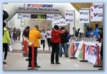 Balaton Maraton futás a félmaratoni táv felénél