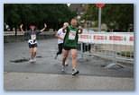 Budapest Marathon Finishers Hungary maratoni célegyenesben