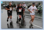 Budapest Maraton futás esőben Hilleke Christian, Bossu Laure