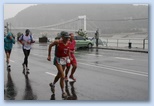 Budapest Maraton futás esőben Zsiga János Sprint Futóklub Tata, Őrsi Anna