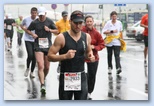Budapest Maraton futás esőben Botka Gábor