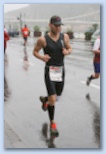 Budapest Maraton futás esőben Botka Gabor