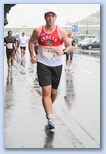Budapest Maraton futás esőben Leone Marco , ITA 	Roma
