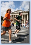 Nike Félmaraton budapesti futóverseny célja a Városligetben half marathon budapest 7137 kép