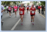 Nike Félmaraton budapesti futóverseny célja a Városligetben Evers Erin, Evers-Cheung Tara, Portsmouth