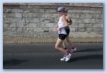 Nike Félmaraton Futóverseny Budapest Séra félmaratoni futó lányok