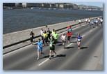 Vivicittá Félmaratoni Futóverseny Budapesten futás a rakparton