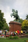 II. Rákóczi Ferenc lovas szobra a Kossuth téren