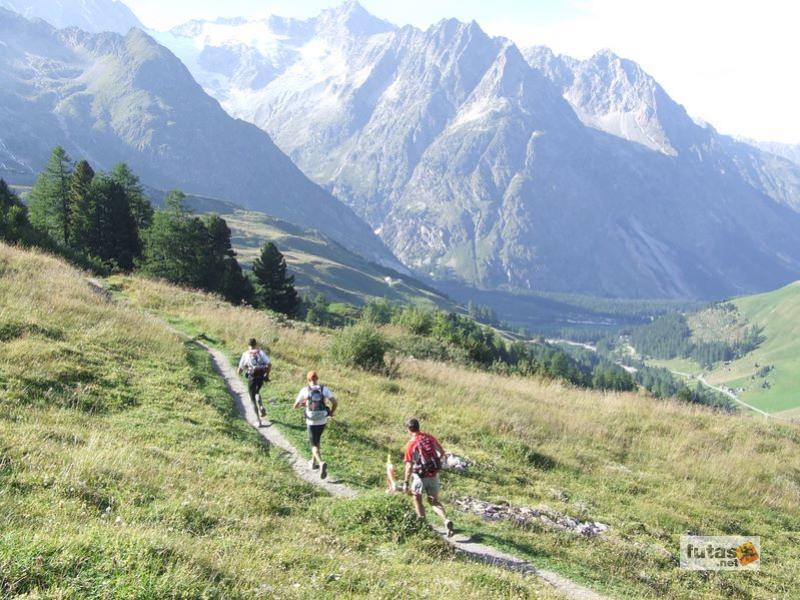 Ultra Trail du Mont-Blanc ultra_trail_du_mont_blanc_2345.jpg ultra_trail_du_mont_blanc_2345.jpg