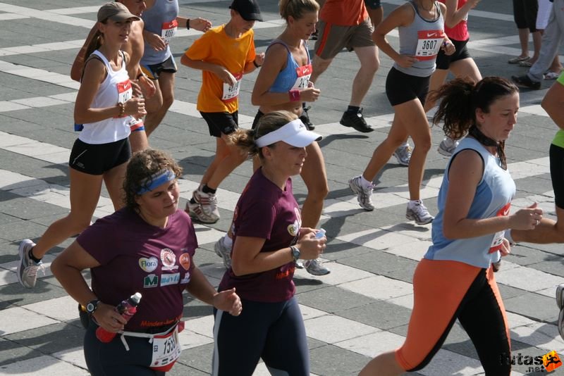 Nike Budapest Half Marathon budapest_nike_half_marathon_7821.jpg budapest_nike_half_marathon_7821.jpg Nike Budapest Half Marathon, budapest_nike_half_marathon_7821.jpg, budapest_nike_half_marathon_7821.jpg