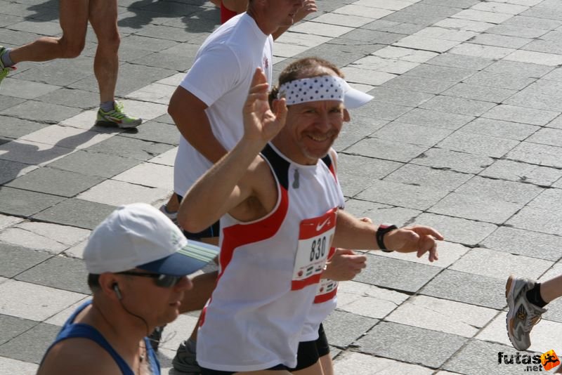 Nike Budapest Half Marathon budapest_nike_half_marathon_7830.jpg Séra István Nike Budapest Half Marathon, budapest_nike_half_marathon_7830.jpg, Séra István