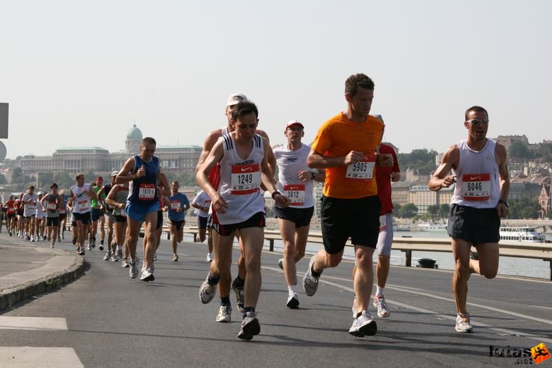 Nike Budapest Half Marathon budapest_nike_half_marathon_7847.jpg budapest_nike_half_marathon_7847.jpg Nike Budapest Half Marathon, budapest_nike_half_marathon_7847.jpg, budapest_nike_half_marathon_7847.jpg