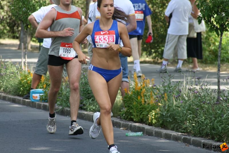 Nike Budapest Half Marathon budapest_nike_half_marathon_7928.jpg budapest_nike_half_marathon_7928.jpg Nike Budapest Half Marathon, budapest_nike_half_marathon_7928.jpg, budapest_nike_half_marathon_7928.jpg