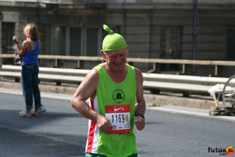 Nike Budapest Half Marathon budapest_nike_half_marathon_8024.jpg Pálffy Tibor Nike Budapest Half Marathon, budapest_nike_half_marathon_8024.jpg, Pálffy Tibor