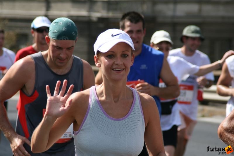 Nike Budapest Half Marathon budapest_nike_half_marathon_8048.jpg budapest_nike_half_marathon_8048.jpg Nike Budapest Half Marathon, budapest_nike_half_marathon_8048.jpg, budapest_nike_half_marathon_8048.jpg