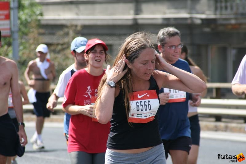 Nike Budapest Half Marathon budapest_nike_half_marathon_8116.jpg budapest_nike_half_marathon_8116.jpg Nike Budapest Half Marathon, budapest_nike_half_marathon_8116.jpg, budapest_nike_half_marathon_8116.jpg