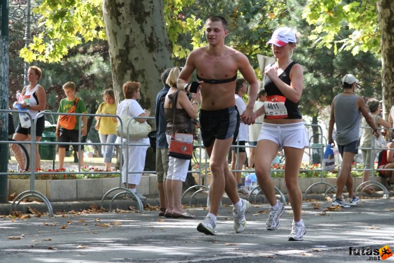 Nike Budapest Half Marathon budapest_nike_half_marathon_8187.jpg Bertalan Anikó Nike Budapest Half Marathon, budapest_nike_half_marathon_8187.jpg, Bertalan Anikó