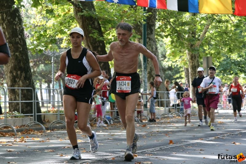 Nike Budapest Half Marathon budapest_nike_half_marathon_8353.jpg budapest_nike_half_marathon_8353.jpg Nike Budapest Half Marathon, budapest_nike_half_marathon_8353.jpg, budapest_nike_half_marathon_8353.jpg
