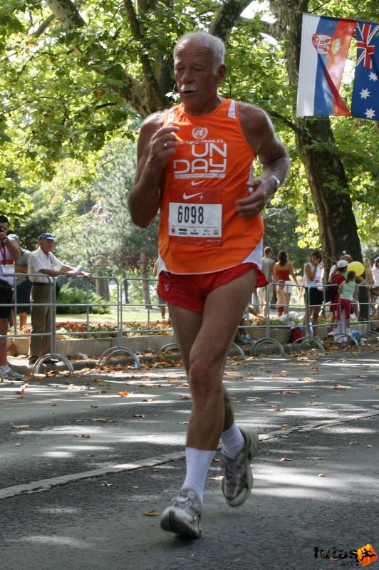 Nike Budapest Half Marathon budapest_nike_half_marathon_8356.jpg Dalmeüer Philip Nike Budapest Half Marathon, budapest_nike_half_marathon_8356.jpg, Dalmeüer Philip