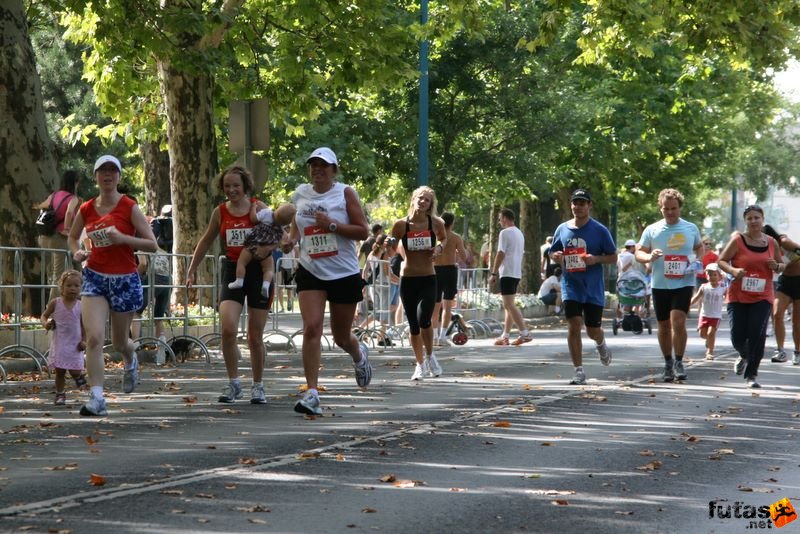 Nike Budapest Half Marathon budapest_nike_half_marathon_8359.jpg budapest_nike_half_marathon_8359.jpg Nike Budapest Half Marathon, budapest_nike_half_marathon_8359.jpg, budapest_nike_half_marathon_8359.jpg