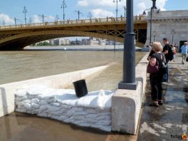 A Duna magas vízállása áradas és árvíz Budapesten