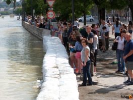 A Duna magas vízállása áradas és árvíz Budapesten