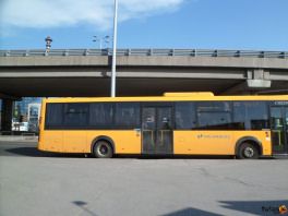 turisták a Váci utcán sétálnak