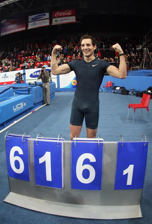 Renaud Lavillenie világcsúcsa rúdugrásban 616 cm