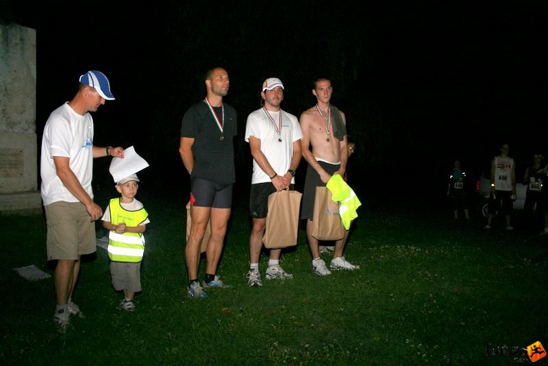 Teliholdfutam teliholdfutam_4977.jpg férfi 4 kilis futás győztesei