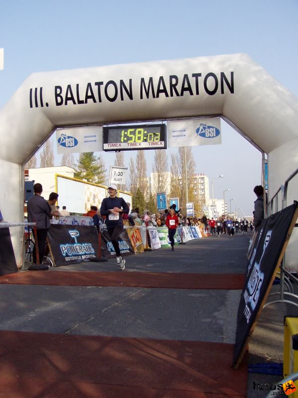 Balaton Maraton Siófok Félmaraton,balaton_maraton_2006_2242.jpg