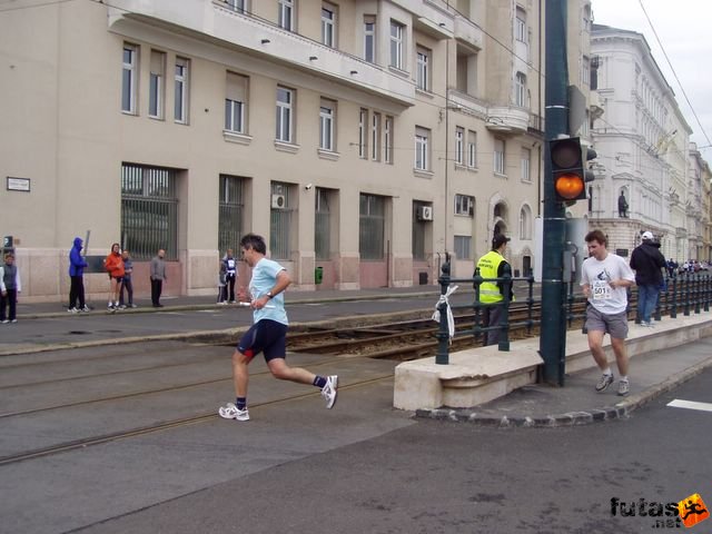 Maraton és félmaraton váltófutás