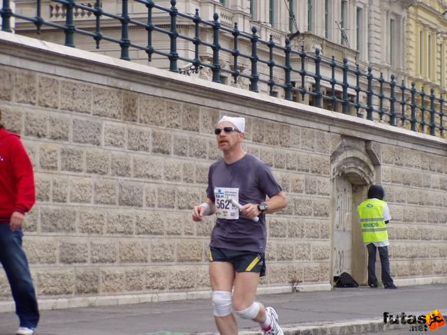 Maraton és félmaraton váltófutás