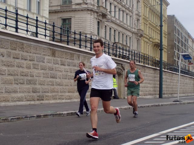Maraton és félmaraton váltófutás