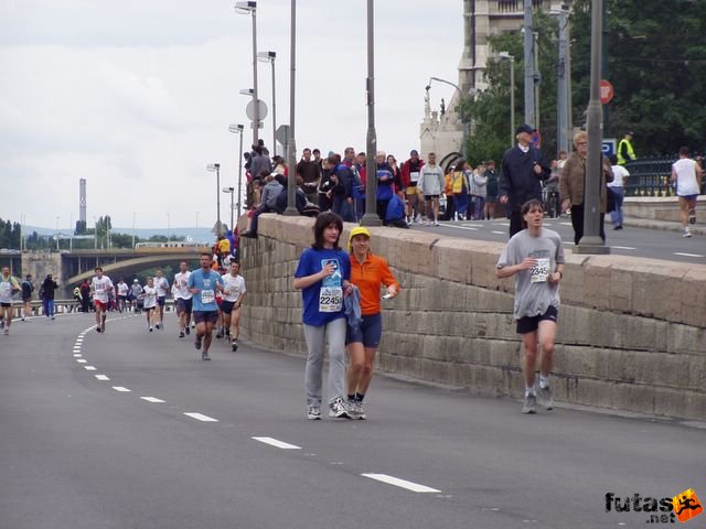 Maraton és félmaraton váltófutás
