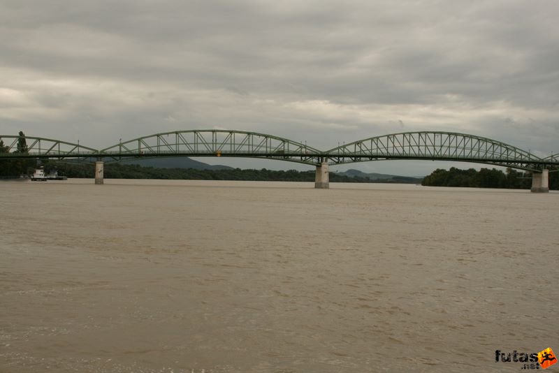 Esztergom Dunaparti Futópartik