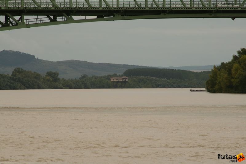 Esztergom Dunaparti Futópartik