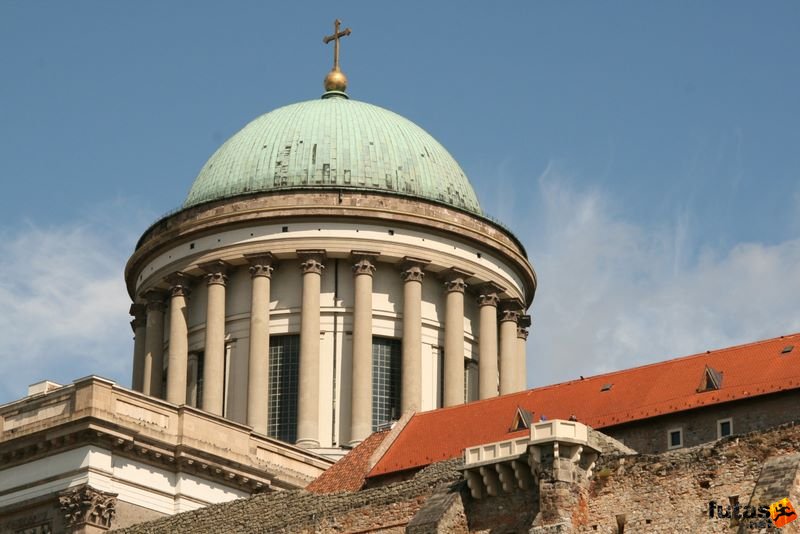 Esztergom Nagyboldogasszony és Szent Adalbert prímási főszékesegyház