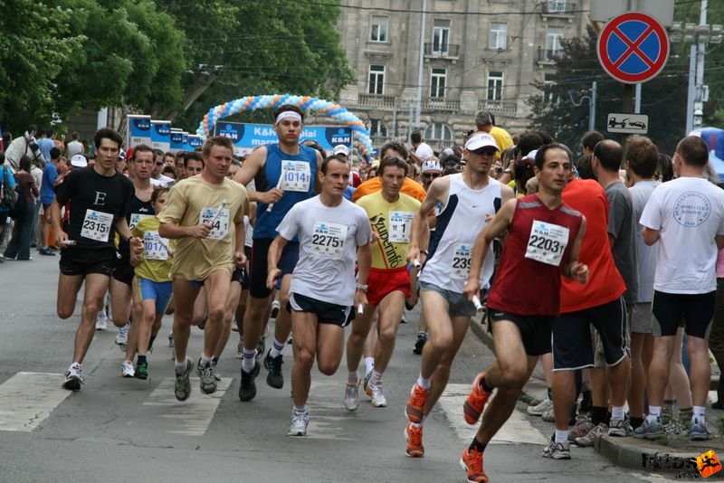 futás Maraton és félmaraton váltó
