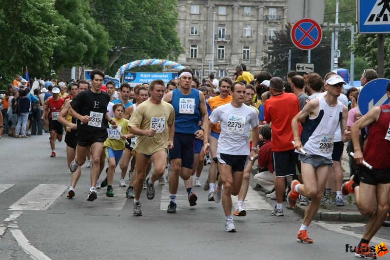 futás Maraton és félmaraton váltó
