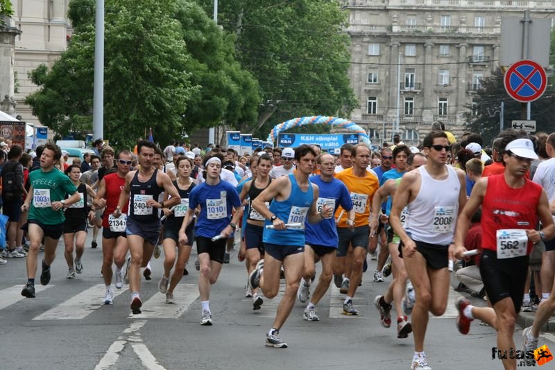 futás Maraton és félmaraton váltó