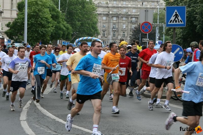 futás Maraton és félmaraton váltó