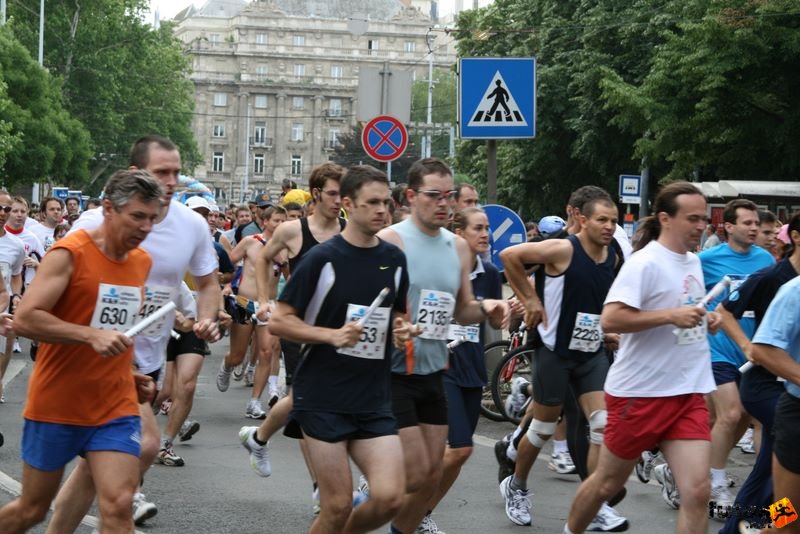 futás Maraton és félmaraton váltó