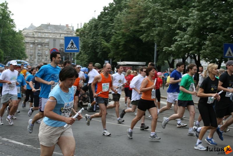 futás Maraton és félmaraton váltó