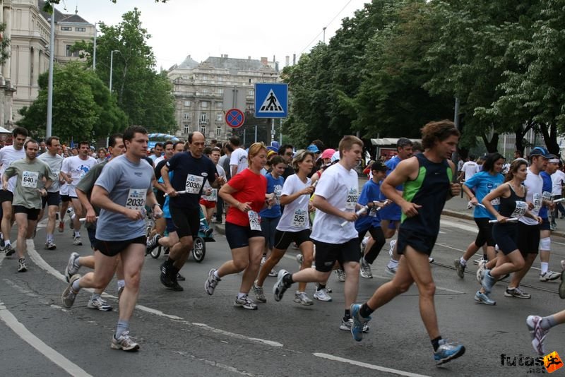 futás Maraton és félmaraton váltó