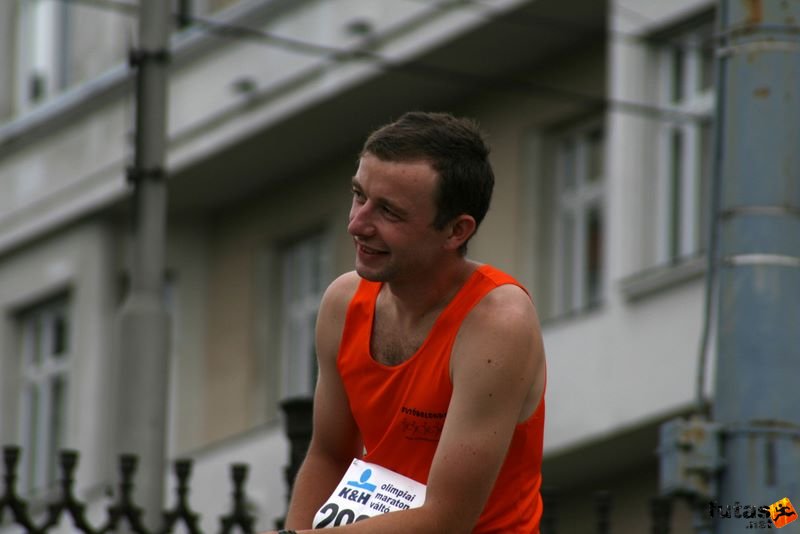 futás Maraton és félmaraton váltó
